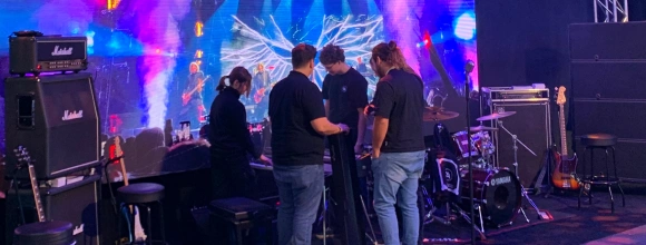 Premium sound system rental services across Canada with expert support for events